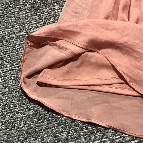 Old Navy | Lightweight Quarter Sleeve Peach Dress - Picture 3 of 16